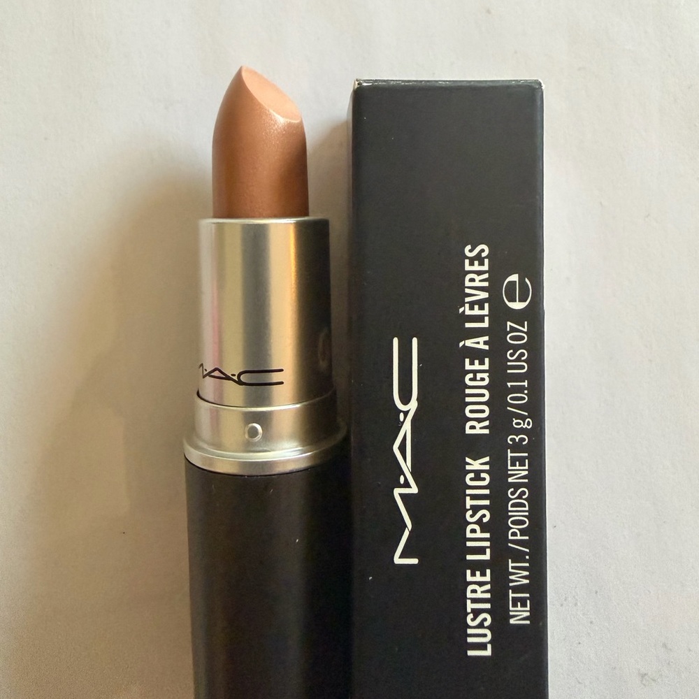 MAC Cosmetics Vintage Lustre Lipstick - HIGH TEA